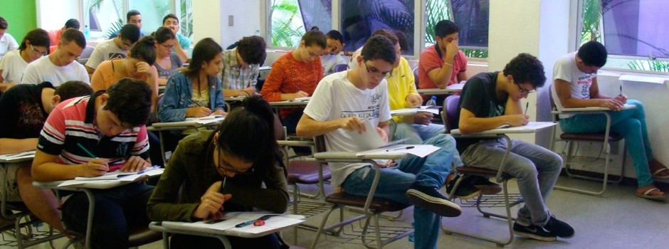 Mais de 32 mil farão Vestibular Uemg no próximo domingo (29)