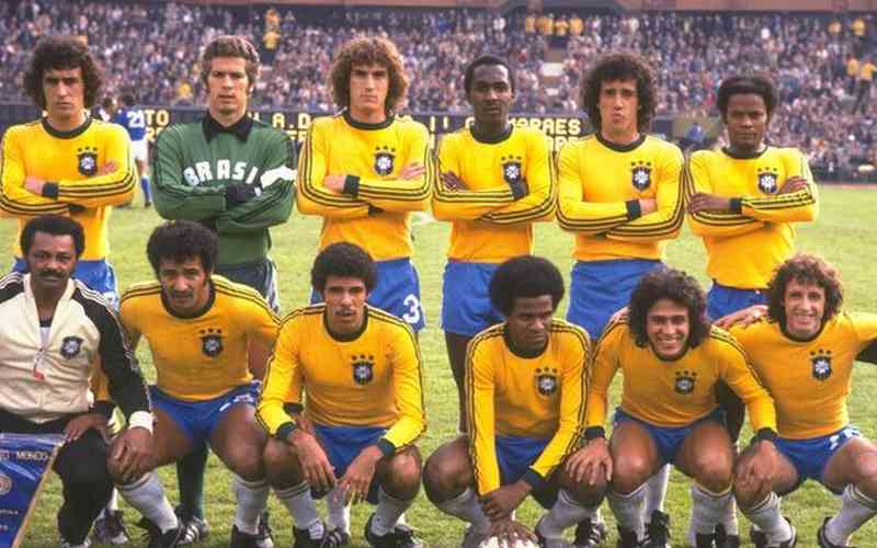 Ídolo do Cruzeiro, Nelinho agradece assistência de Dinamite e lembra 1974