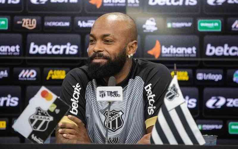 Ex-Cruzeiro, Chay viaja 43 horas de carro para se apresentar ao Ceará
