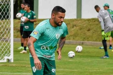 Felipe Azevedo elege dever de ‘veteranos’ e mira título pelo América