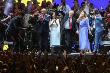Festival do Futuro tem homenagens a Pelé, Elza Soares e Gal Costa; Lula discursou no evento