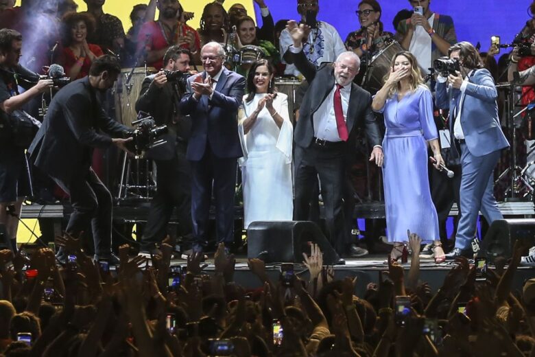 Festival do Futuro tem homenagens a Pelé, Elza Soares e Gal Costa; Lula discursou no evento