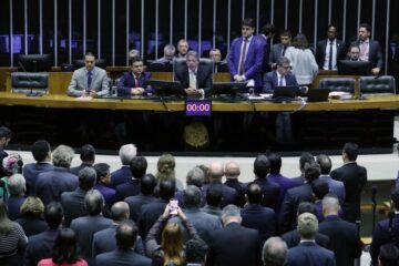Pedido de urgência do arcabouço fiscal deve ser votado nesta quarta