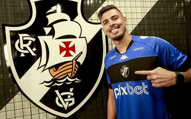 Vasco anuncia o goleiro Ivan, ex-Corinthians, e renova com Alex Teixeira