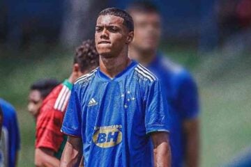 Filho de Ronaldinho, João de Assis, ex-Cruzeiro, deve fechar com Barcelona