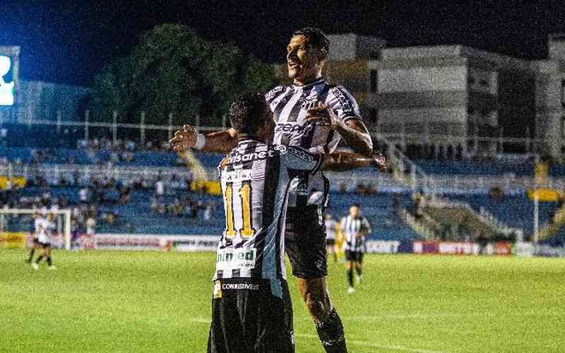 Luvannor é exaltado por ex-parceiros de Cruzeiro após 1º gol pelo Ceará