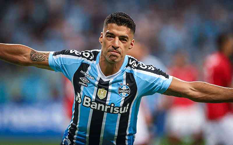 Suárez decide novamente, e Grêmio derrota Brasil de Pelotas pelo Gaúchão