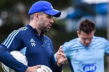 Pezzolano revela meta do Cruzeiro no Mineiro e cita favoritismo do Atlético