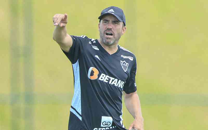 Rubens compara Coudet a ex-técnicos do Atlético: ‘Mais intenso’