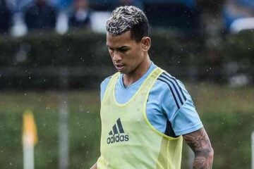 Cruzeiro: Fernando Henrique sofre lesão no joelho e passará por cirurgia