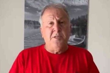 Zico pede para que torcida do Flamengo respeite Pelé e Maradona em música