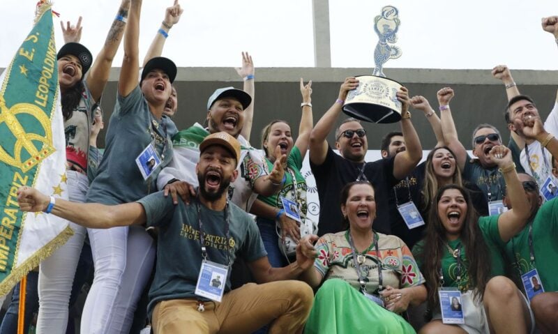 Campeão do Carnaval do Rio de Janeiro, Imperatriz Leopoldinense celebra fim de jejum de 22 anos