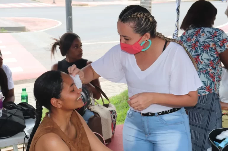 Projeto Cabeça Feita abre inscrições no bairro Jardim das Oliveiras