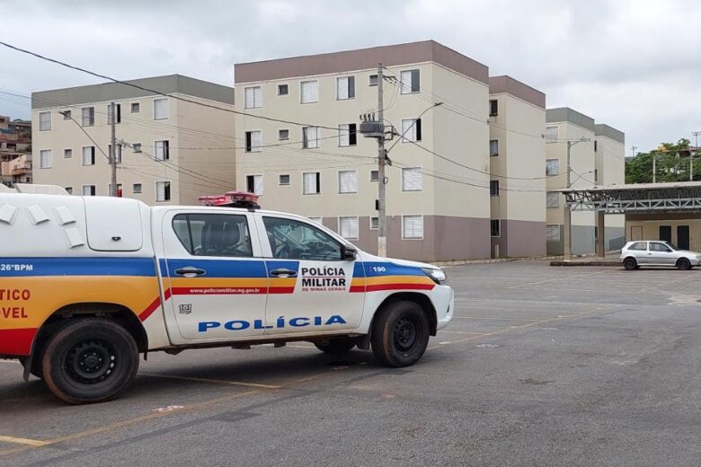 Mulher é esfaqueada por outra no Bairro Fênix
