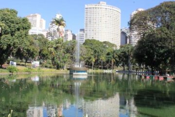 Parque Municipal, no centro de Belo Horizonte, fecha mais cedo neste sábado