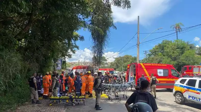 Criança segue internada em estado grave após acidente com van em Santa Luzia
