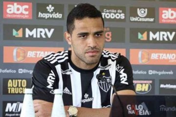 Alan Kardec completa oito meses de Atlético com dois gols em 13 jogos