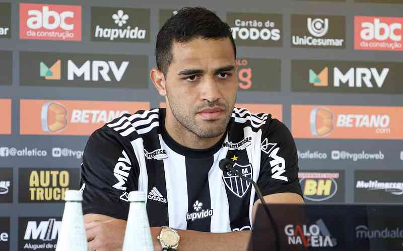 Alan Kardec completa oito meses de Atlético com dois gols em 13 jogos