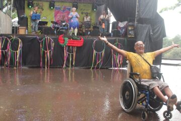 Vale bloco de Carnaval com chuva? Confira a previsão do tempo deste sábado