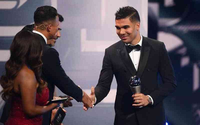 Com Casemiro como único escolhido, Brasil passa despercebido no The Best