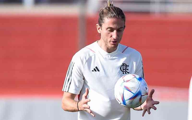 Filipe Luís e Léo Pereira sofrem lesões e desfalcam o Flamengo no Mundial