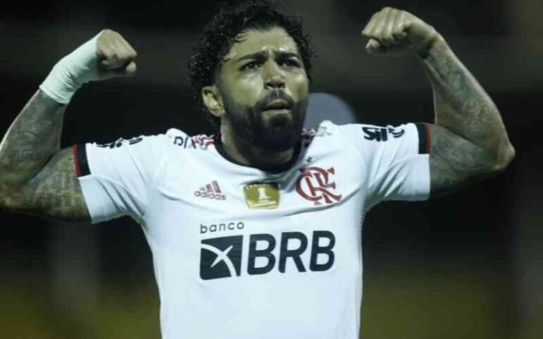 Gabigol exalta artilharia pelo Flamengo e prega foco na Recopa