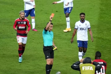 Flamengo dá vexame, ouve ‘olé’ e cai na semifinal do Mundial para o Al Hilal