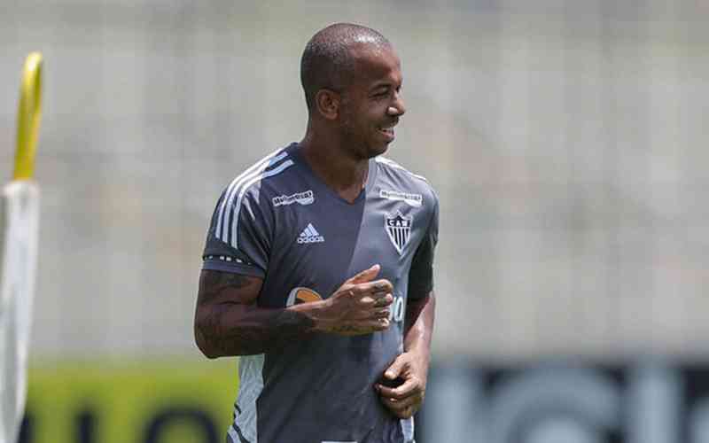 Galo: Mariano analisa fase do Cruzeiro, mas nega favoritismo no clássico