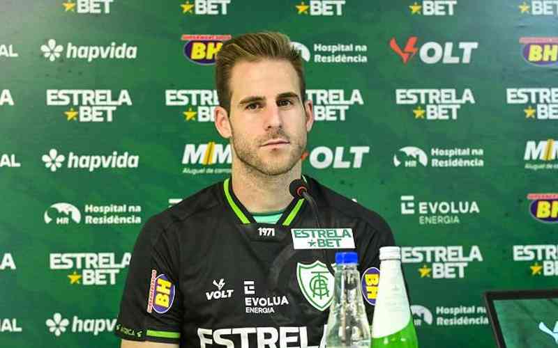 Apresentado, Mateus Pasinato revela como antecipou chegada ao América