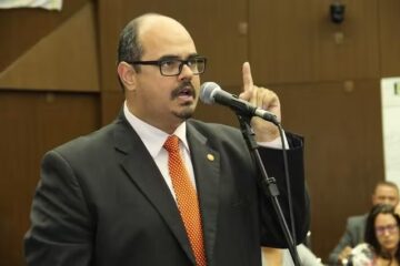 Vice-governador Mateus Simões defende “tolerância zero” após operação “Rejeito” e elogia ação da PF