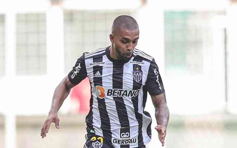 Atlético recebe propostas por Paulo Henrique, que pode deixar o Galo