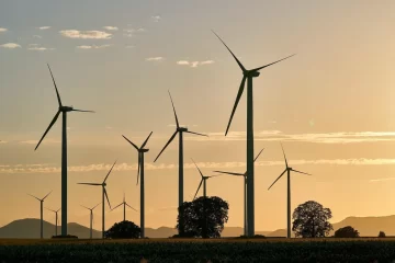 Brasil bate recorde em geração de energia renovável