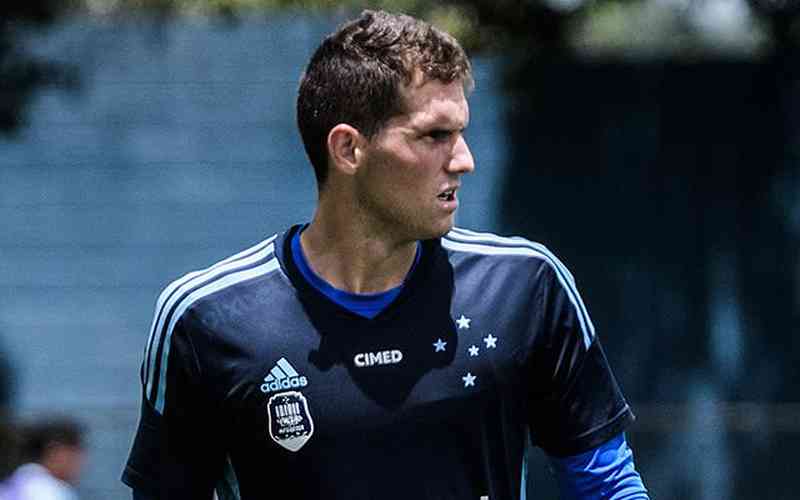 Rafael Cabral surpreende ao analisar início de temporada ruim do Cruzeiro