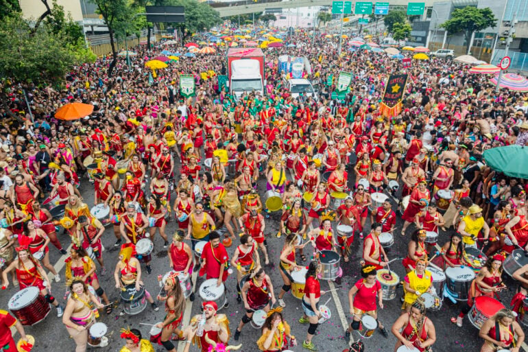 “Ano que vem faremos um uma festa ainda melhor”, garante prefeito sobre Carnaval de BH