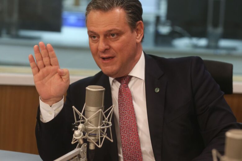 Vaca Louca: ministro descarta aumento de preço da carne