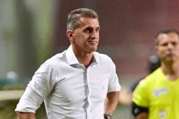 Mancini vê boa partida do América, mas reclama de expulsão