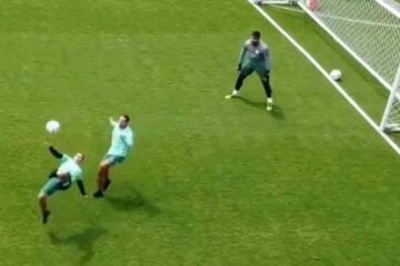 Wellington Paulista marca golaço de bicicleta em treino do América; veja