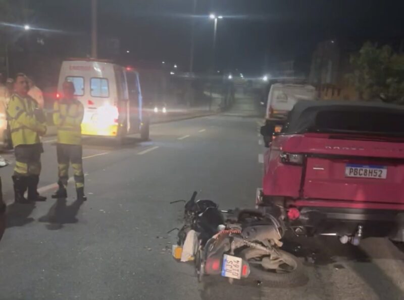 Motociclista morre após acidente envolvendo carro do influenciador Tiago Toguro