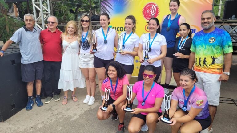 Campeonato de Peteca de alto nível movimenta Lazer Para Todos em Monlevade