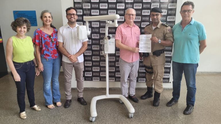 Polícia Militar doa aparelho de Raio-X Odontológico para a Prefeitura de Monlevade