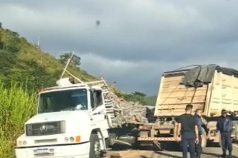 Acidente interdita mais uma vez a estrada de Nova Era