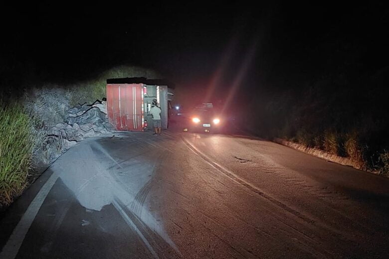 Motorista fica ferido em mais um acidente na estrada de Nova Era