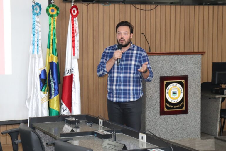 Reforma administrativa está em fase final, diz Gabriel Quintão