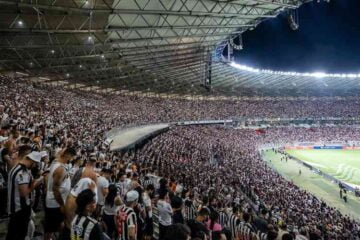 É hoje! Rádio Caraça transmite a estreia do Galo na fase de grupos da Libertadores contra o Libertad