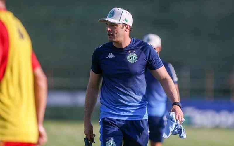 Ex-técnico do Tombense, Bruno Pivetti assume comando do Guarani na Série B