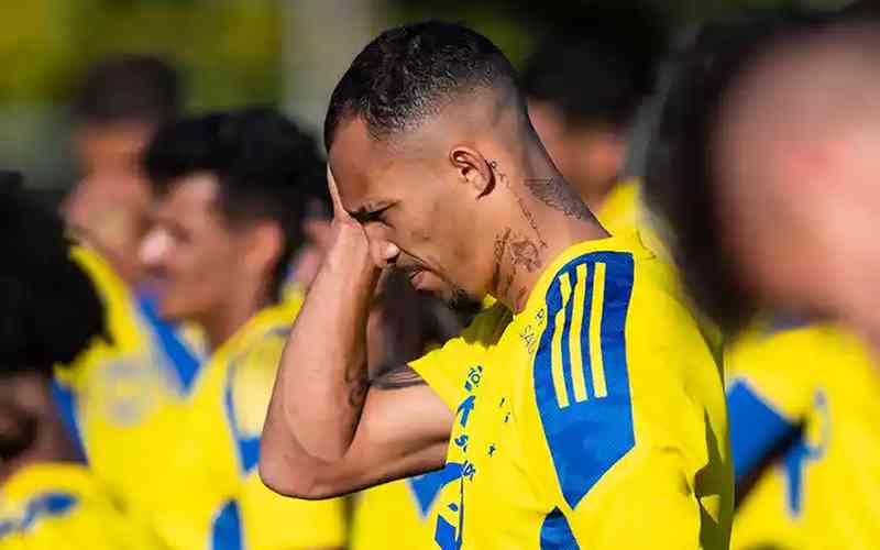 Ex-Cruzeiro é chamado de sanguinário em mensagem de possíveis manipuladores
