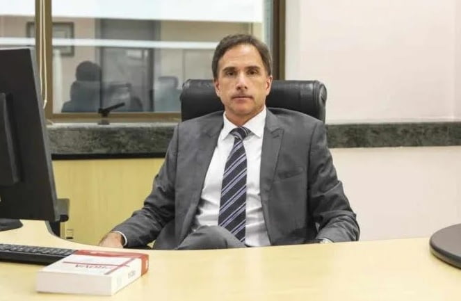 Eduardo Appio, juiz da Operação Lava Jato, quer carro blindado e pistola