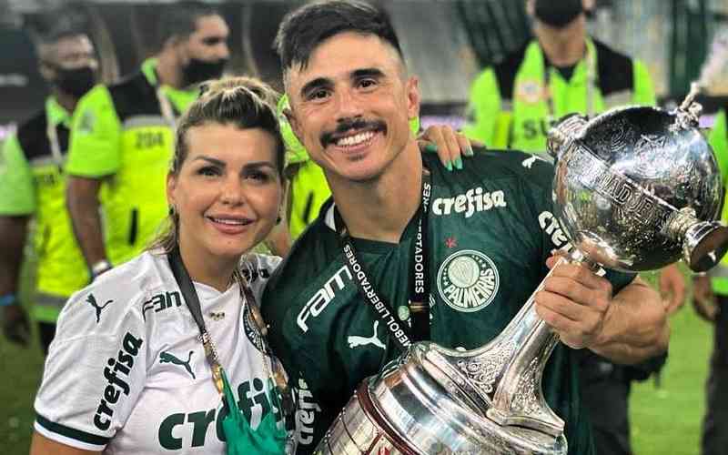 Esposa de Willian cobra Xland após golpe em Mayke e Scarpa: ‘Estamos f…’