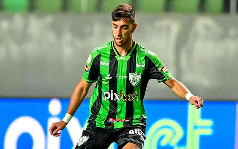 Ex-namorada acusa atacante Pedrinho, ex-América, de agressão