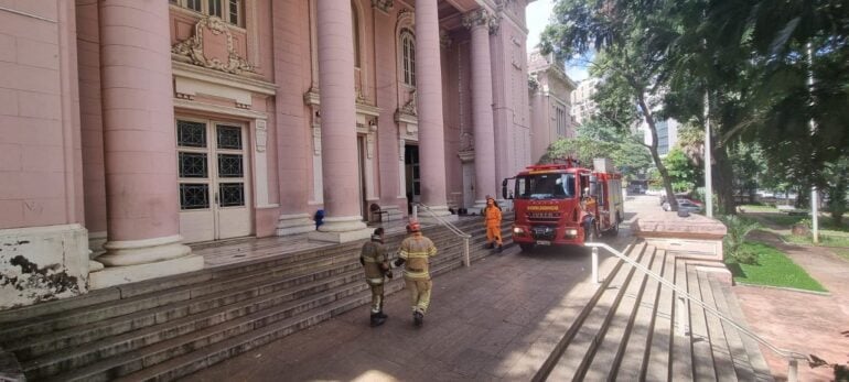 Prédio do Instituto de Educação de Minas Gerais terá reforma prevista em R$ 30 milhões